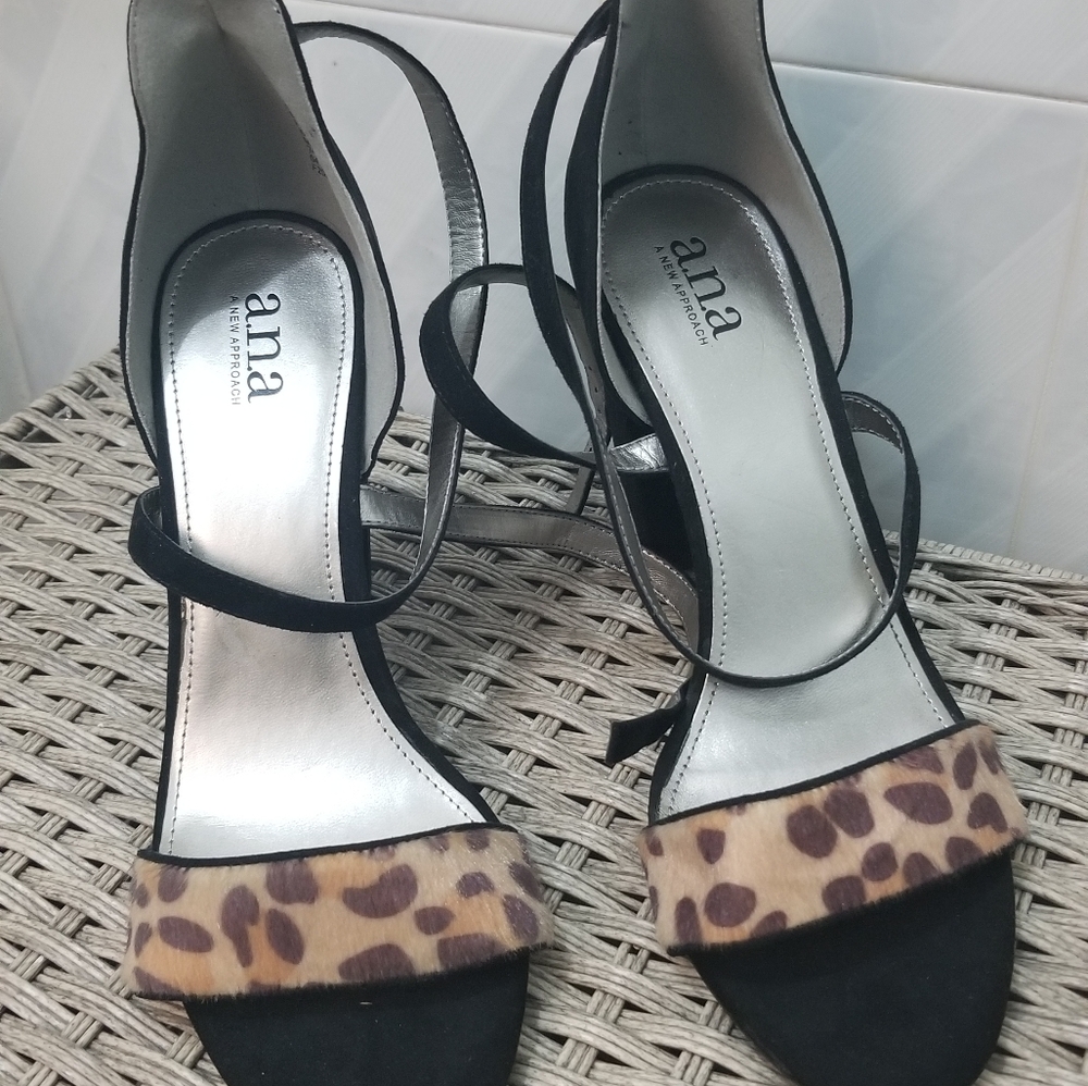 Shoes, size 11